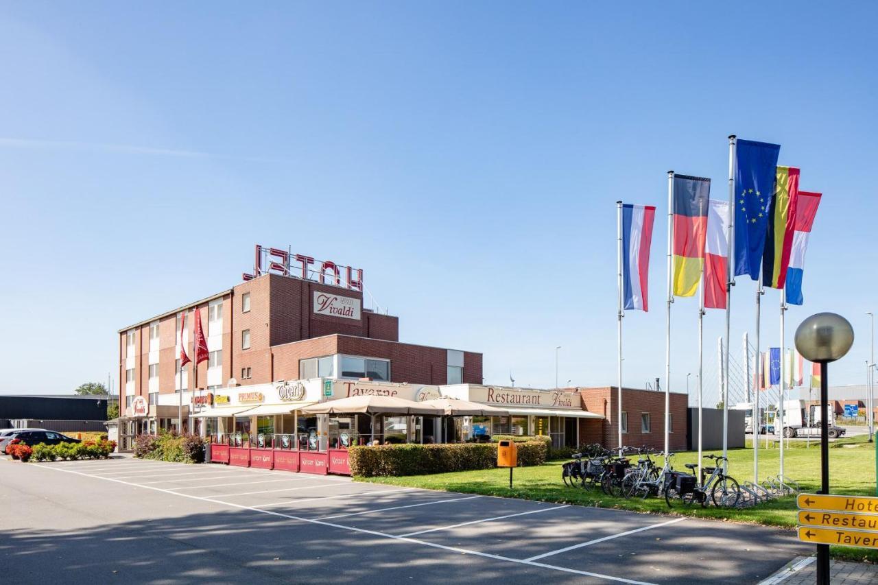 Vivaldi Hotel Westerlo Exteriör bild